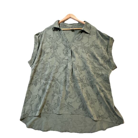 Olivia & Martin Blouse Size 3X . Polyester Leafy , Sleeveless Botanical Foliage - Picture 1 of 8